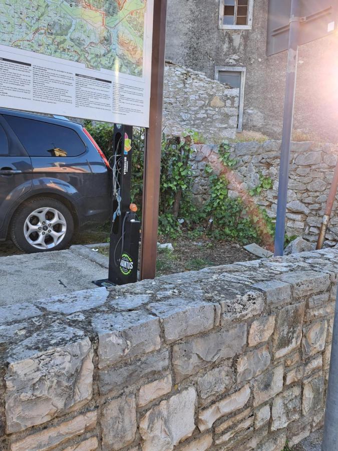 Sobe Anja Casa de hóspedes Brtonigla Exterior foto